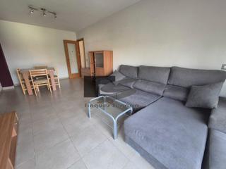 Appartement à Cervera. ?? **piso luminoso en cervera – 90 m² construidos + parking**