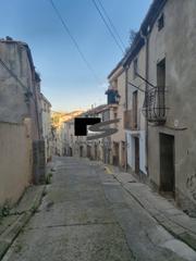 Maison  Carrer major 18. Casa en el casco antiguo de cervera – lista para entrar a vivir