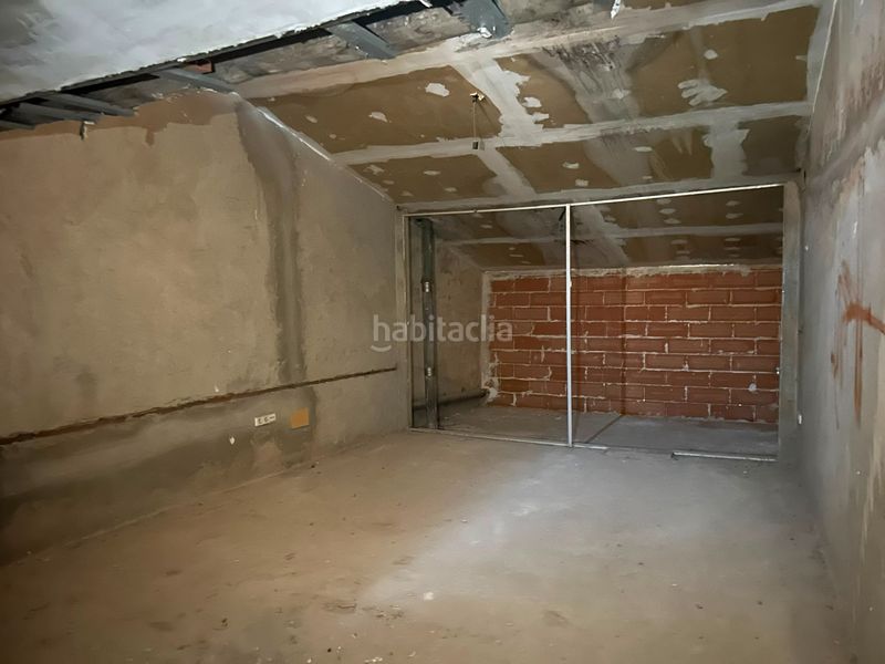 Foto 1de33e6f-e403-4eca-9779-7dbb3dd9a11c. Casa en carrer de sió 16 edificio con división horizontal y múltiples posibilidades en el centro en Agramunt