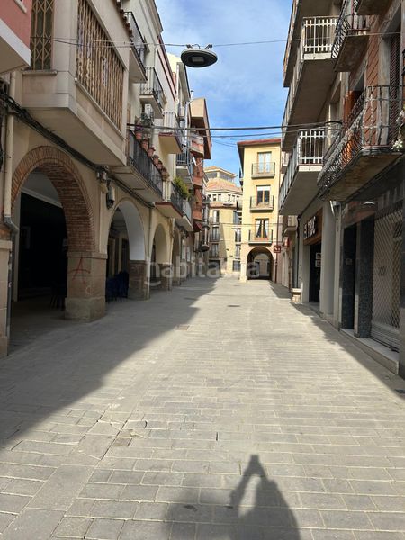 Foto c8ec3a5b-cd9c-4a9d-baad-a9fc2d9b5144. Casa en carrer de sió 16 edificio con división horizontal y múltiples posibilidades en el centro en Agramunt