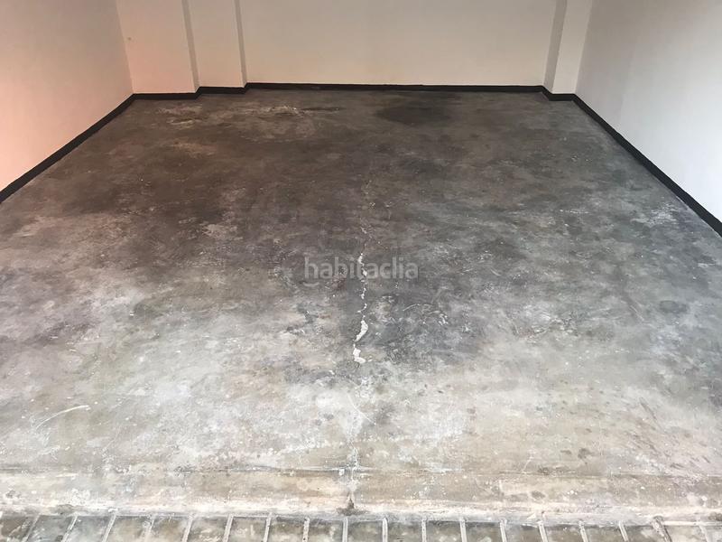 Foto 645fc45f-7d2c-41ea-996b-9badecd2991a. Parking coche en Sueca Sueca