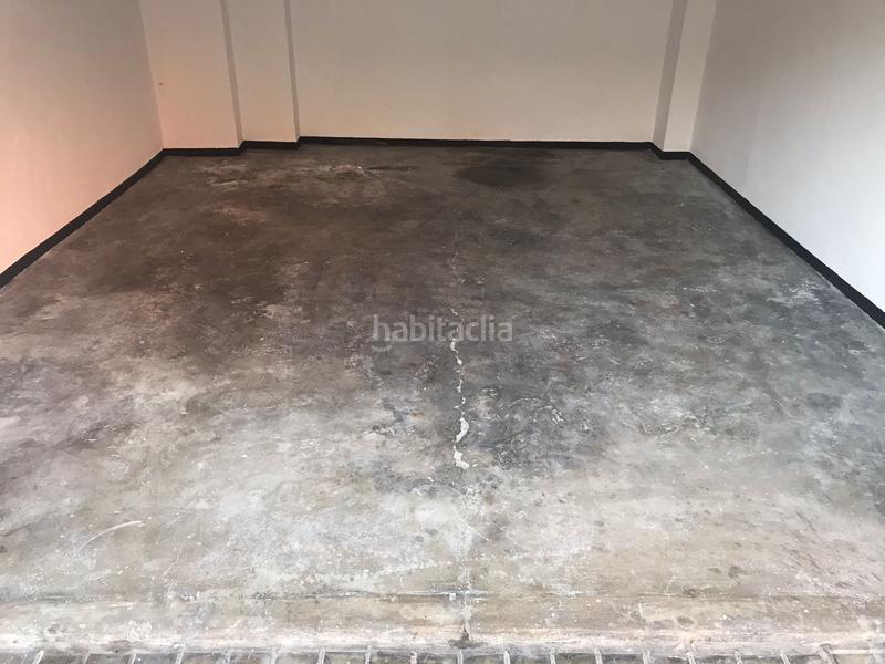 Foto 9817c3e2-1381-47c8-815c-6185acc523d8. Posto auto in Sueca Sueca