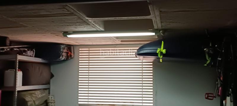 Foto 42c68acf-ade7-4829-91b1-6ca564e109b9. Aparcament cotxe a Sueca Sueca