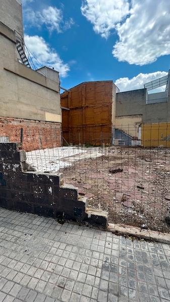 Foto 8f123a2b-0bc5-49da-90cd-8c92e6527358. Terreny residencial a avinguda del mestre serrano 64 a Sueca