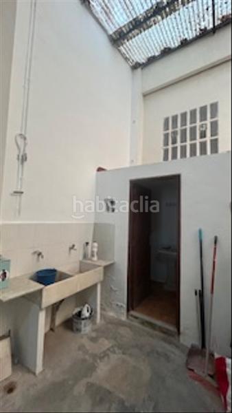 Foto b8787156-4803-4fc7-aa0c-d1ce121f9379. Local commercial dans El Perelló Sueca