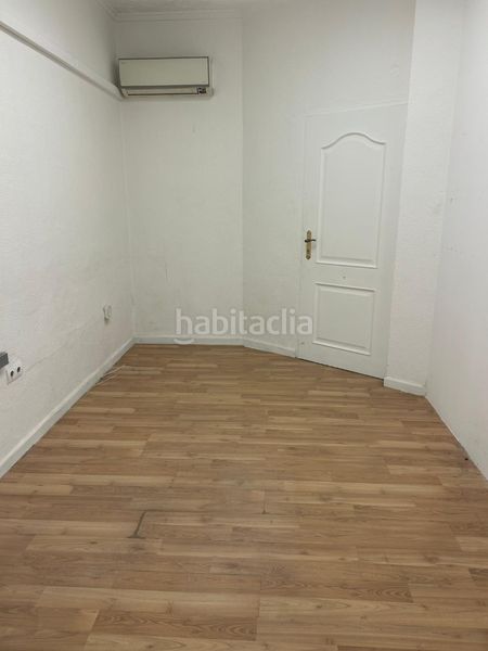 Foto cc56f9d6-dc4f-4739-940c-2352310ff64a. Lloguer local comercial a Sueca Sueca