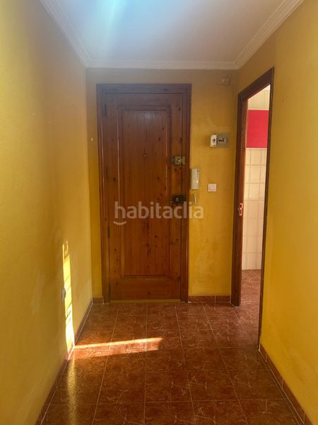 Foto ae39d167-2078-4283-affd-0372a3a78cca. Pis a Sueca Sueca