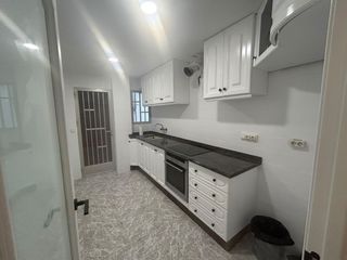Pis  Camí dels dos pontets. Se vende piso de 103 m² con ascensor