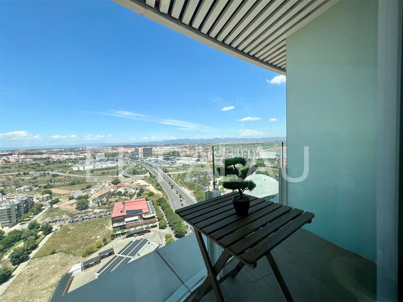 Piso vivienda de lujo en venta en torres ikon en Sant Pau Valencia - Imagen 19
