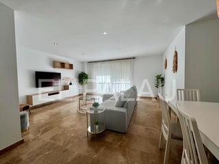 Pis  Carrer de la costera. Piso amplio y luminoso ideal para familias