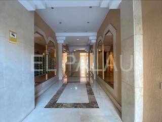 Rent Office space in Carrer de daniel balaciart 23