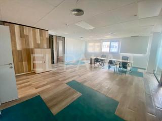 Alquiler Oficina en Carrer del professor beltrán báguena 2