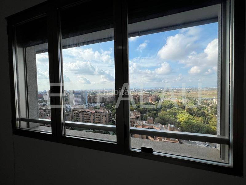 Foto 9d24eb6d-2778-4625-a98d-955a47952fed. Appartamento in Sant Pau Valencia