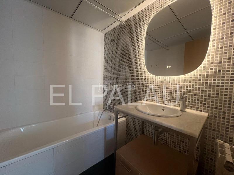 Foto 8d8d2f9a-4583-4ca1-a524-1e1631b2d351. Affitto appartamento con riscaldamento parcheggio piscina in Valencia