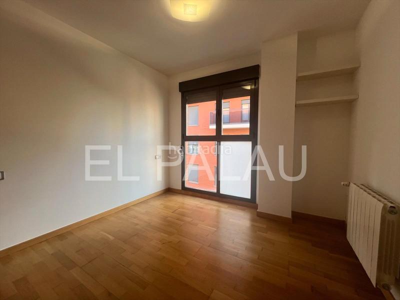 Foto 51f6dc54-5580-4623-9c98-43ed106ab07d. Location appartement avec chauffage parking piscine dans Valencia