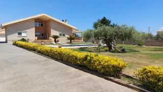 Masia  Cam de genaro. Benicarlo, espectacular villa independiente con piscina y jardin