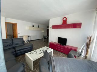 Appartement  Calle músico agustín bertomeu. Piso reformado