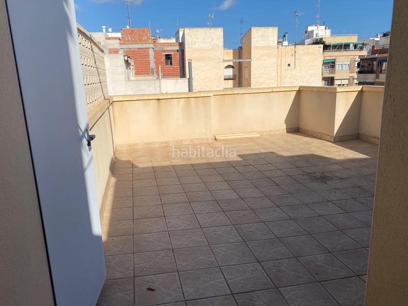 Foto 40ca0f5d-f909-4feb-aa56-3bd9db7f9349. Àtic amb calefacció a Playa Levante Santa Pola