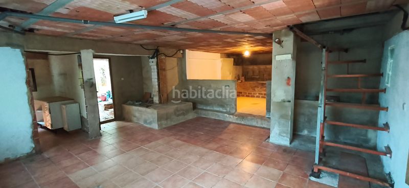Foto 5c2244bb-80fa-4afa-b634-64a0fbc015f6. Xalet amb xemeneia aparcament piscina a Alcossebre
