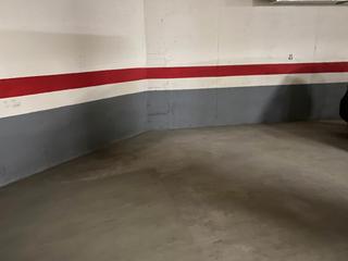 Parking coche en Ciutat Esportiva. Venta de parking