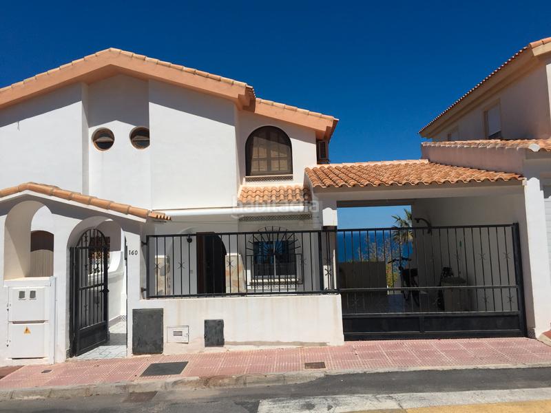 Foto 21d2f122-ec26-4525-a744-0cdb8df8e01b. Rent semi detached house with fireplace heating pool in Santa Pola