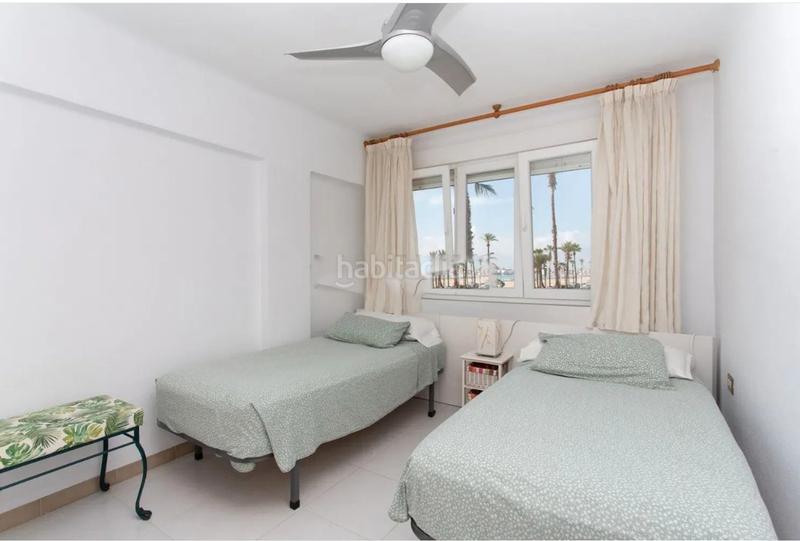 Foto 47d1334f-0626-4a69-a928-f735008bf14d. Maison jumelée avec cheminée parking dans Playa Norte Peñíscola