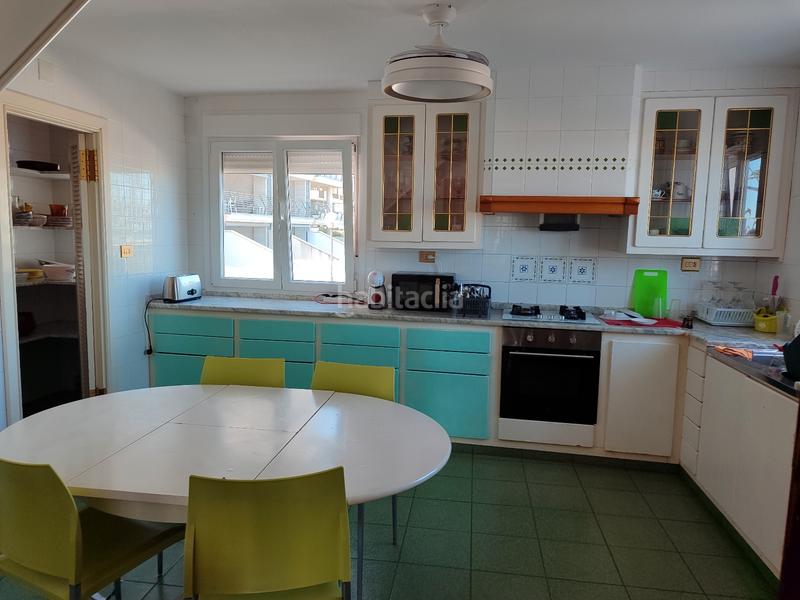 Foto 672920c3-bf12-4771-a5ac-0b830702d487. Maison jumelée avec cheminée parking dans Playa Norte Peñíscola