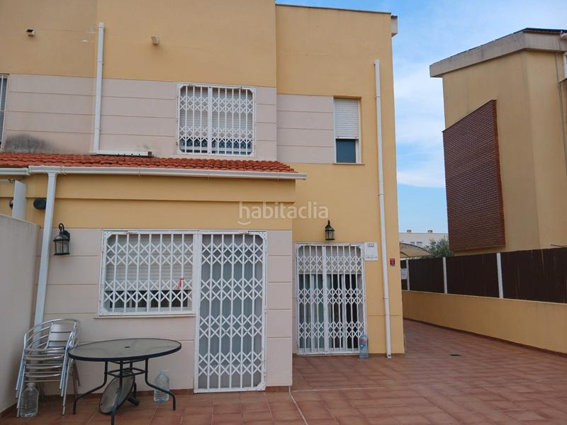 Foto 4a12fd8e-a90b-4ab4-8d5c-e25d48567cca. Maison jumelée avec parking dans Papa Luna - Platja del Gurugú Benicarló