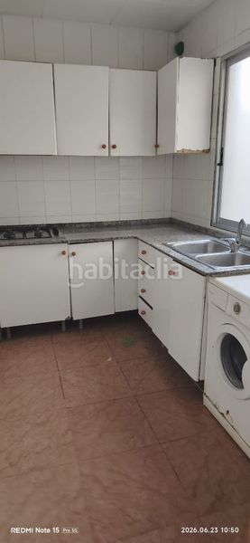 Foto d3f63839-254c-4c31-a93f-d8f1007ea9d6. Edifici a Pueblo Benicarló