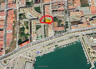 Apartment  Carrer d'hernán cortés 53. Benicarlo (urb. marina parc) piso  seminuevo de 1/2 hab + amplio