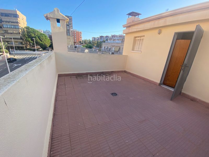 Foto 84488996-54b1-408b-92dd-70f63568f948. Location maison jumelée avec cheminée parking dans Los Arenales del Sol Elche / Elx