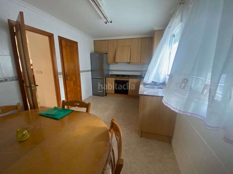 Foto e581b273-1510-4fb2-9028-719ccf05790a. Location maison jumelée avec cheminée parking dans Los Arenales del Sol Elche / Elx