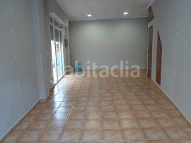 Foto 3d9dc855-4d23-49f6-b317-4c0c55af73ba. Lloguer local comercial a Algemesí