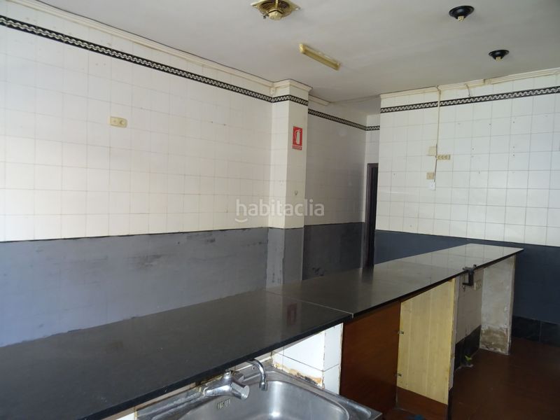 Foto ccea37c9-9ef8-4ce0-a80f-c320f59f579f. Business premise in Algemesí
