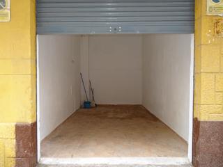 Car parking in Algemesí
