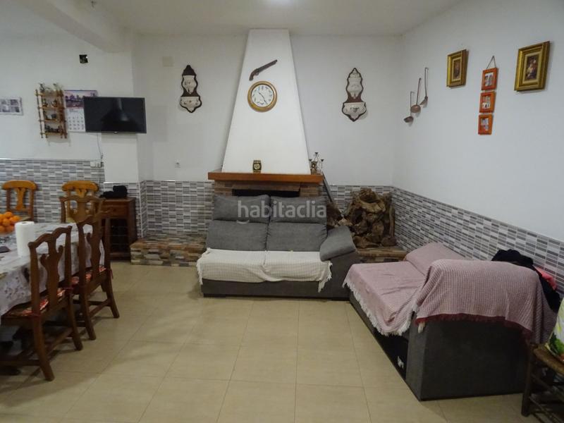 Foto d3fffe1e-5237-448c-b831-c2ab3736446e. Casa amb calefacció a Algemesí