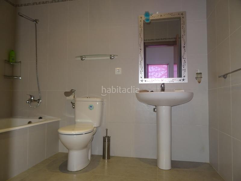 Foto 58a4aa23-90a3-46ed-af8d-fc0b8cb75353. Bâtiment à usage industriel dans Algemesí