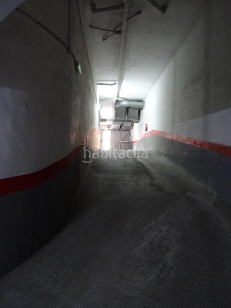 Foto 111a0390-f476-4748-bffa-91e46fb8902f. Parking coche en Algemesí