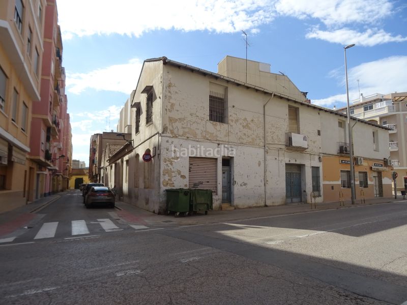 Foto 3c29f314-b9d9-4384-9c69-6f14e85a449e. Capannone industriale in Algemesí