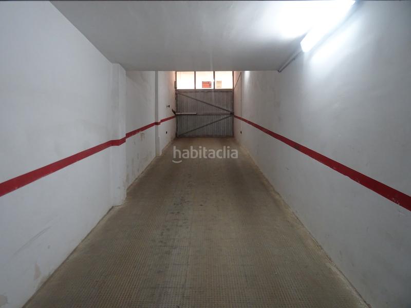 Foto 6b9d5a0c-32f2-40af-a7de-d642a4f8448a. Parking coche en Algemesí