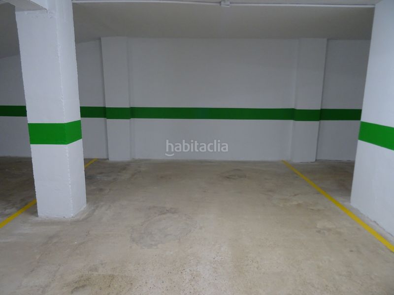 Foto 4c1c2801-519b-45ea-aff2-1bfb5c09ca10. Aparcament cotxe a Algemesí