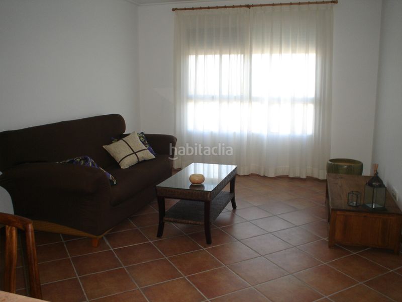 Foto 941737a6-230b-4e26-9783-86da2d4ddff8. Pis amb aparcament a Guadassuar