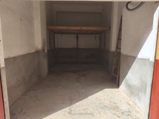Aparcament cotxe a Algemesí