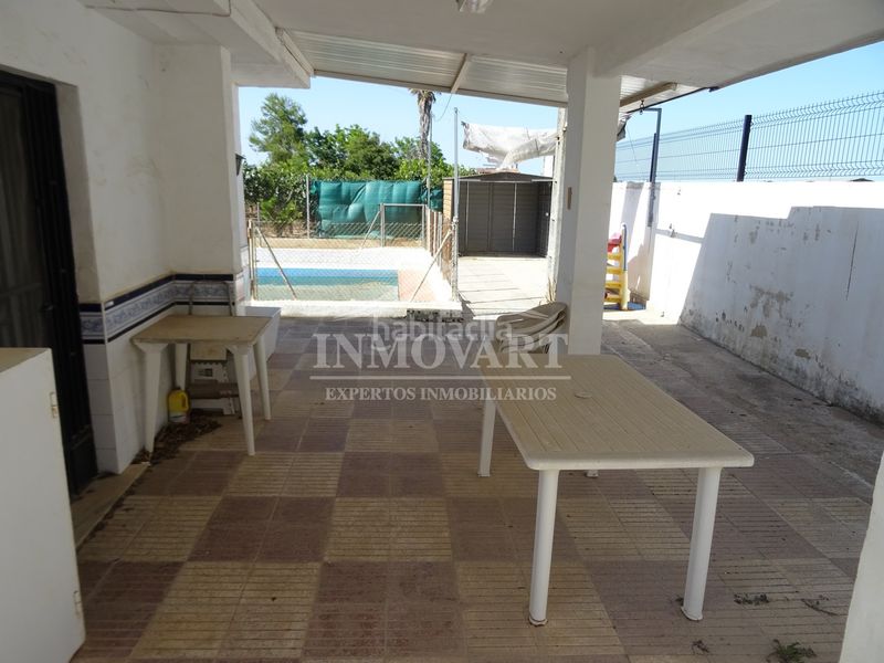 Foto b4444b94-a702-4262-aacc-fd174898762b. Masia amb xemeneia piscina a Guadassuar