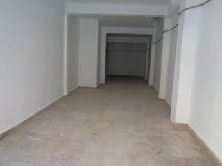 Aparcament cotxe a Algemesí