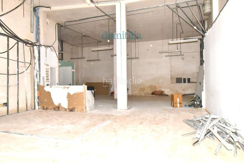 Foto d5c1fb86-5205-4ee0-ae50-1a582115a02d. Location local commercial dans Eixample Sabadell