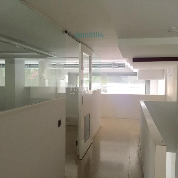 Foto df5b1a2f-df61-4581-b9e2-aa366bcd8a84. Lloguer local comercial a Centre Sabadell