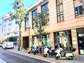 Rent Office space  Sant joan. Oficina en alquiler en c. sant joan de sabadell