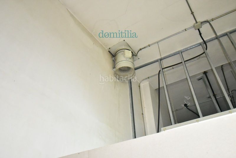 Foto 5653bd87-b7ca-42a9-9540-3a48d6dfbac2. Local comercial a Eixample Sabadell