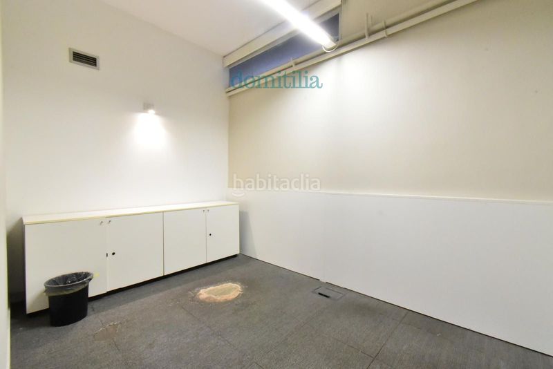 Foto 16d7fba8-b149-4055-9b69-5ced23453eff. Affitto ufficio con riscaldamento in Centre Sabadell